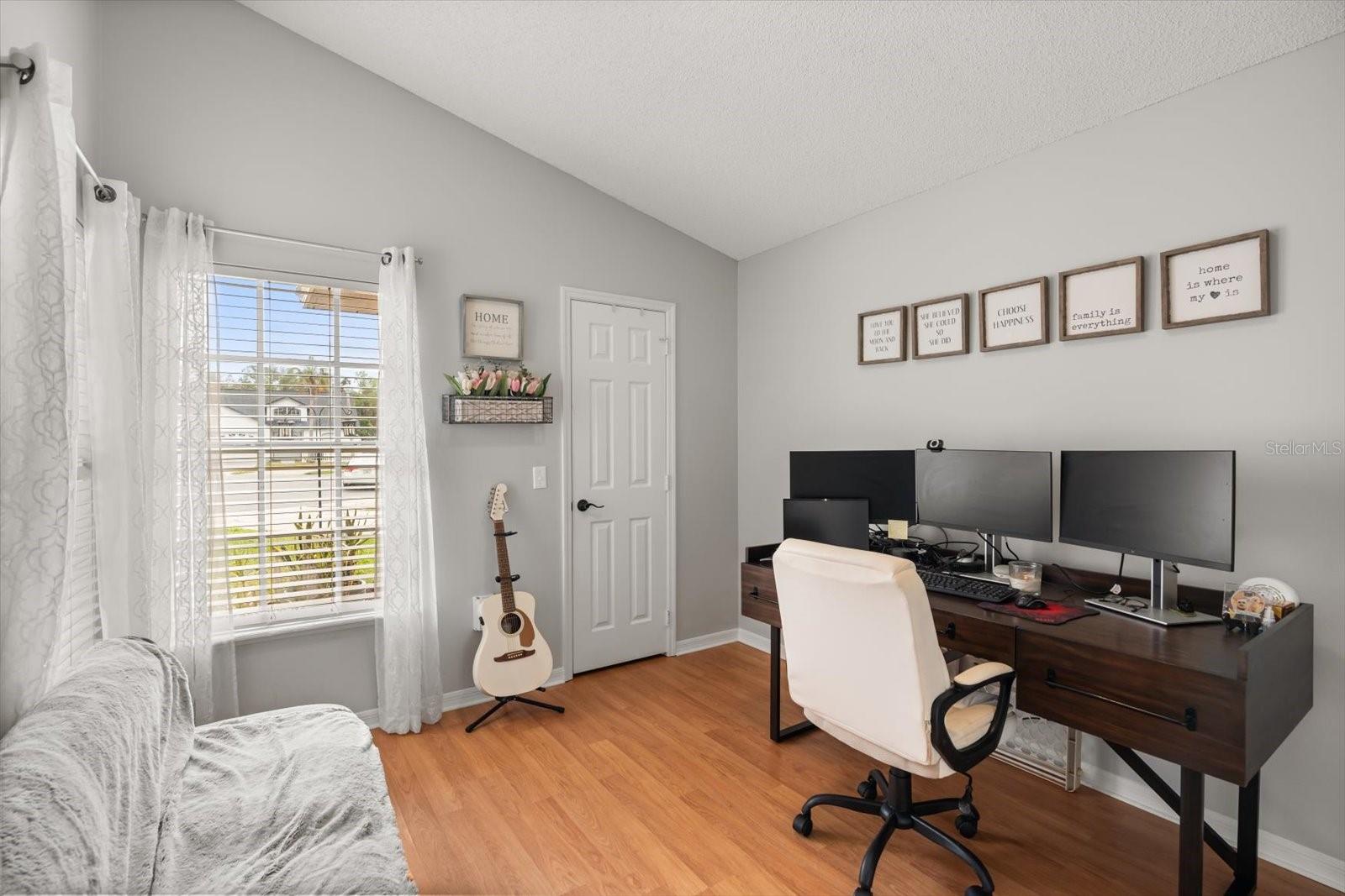 Image 21 of 29 For 3114 Dellcrest Place