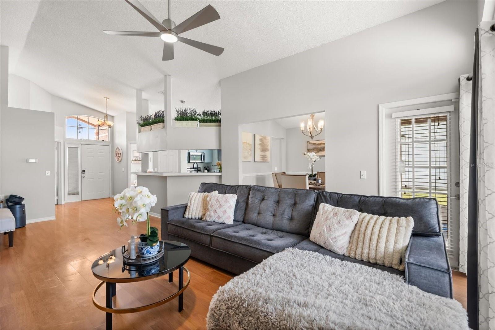 Image 3 of 29 For 3114 Dellcrest Place