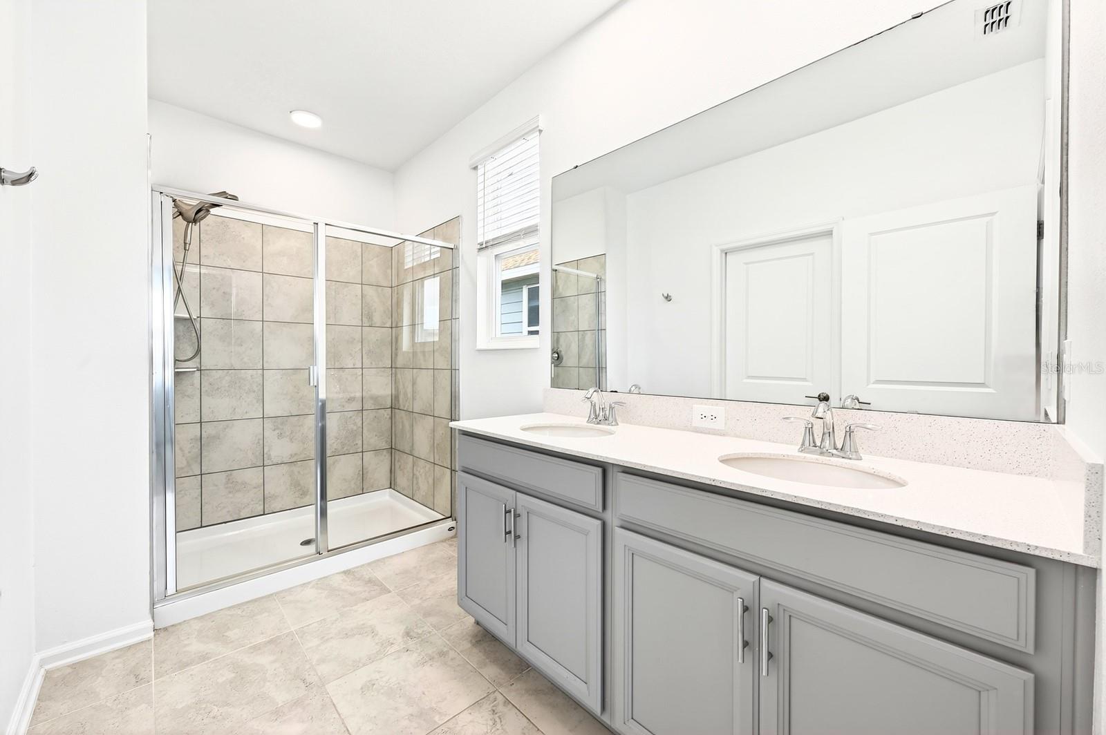 Image 18 of 41 For 1720 Fulfillment Drive