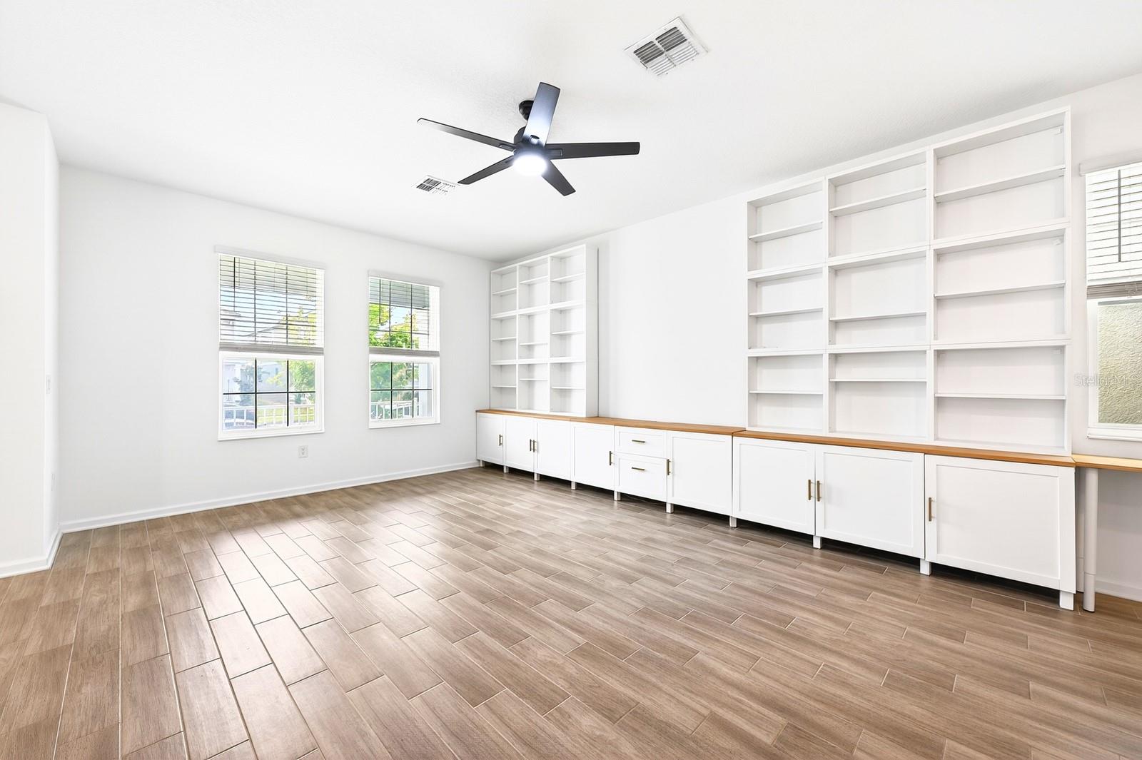 Image 38 of 41 For 1720 Fulfillment Drive