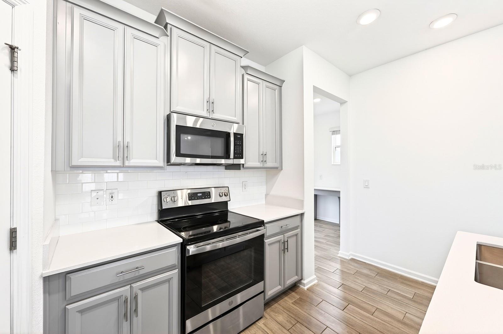 Image 9 of 41 For 1720 Fulfillment Drive