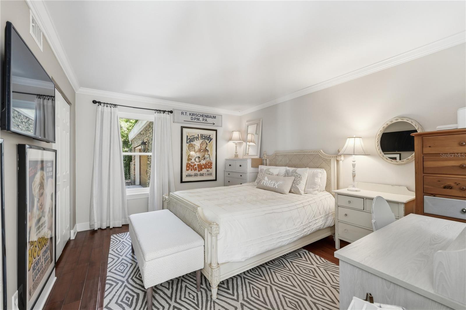 Listing photo id 10 for 105 Sweet Bay Lane