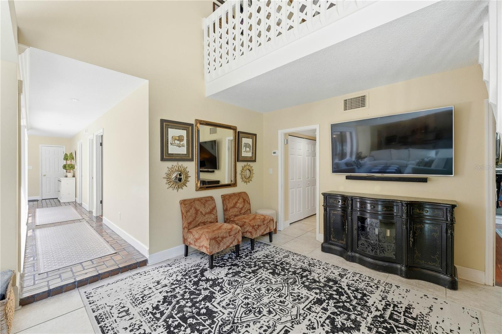 Listing photo id 13 for 105 Sweet Bay Lane