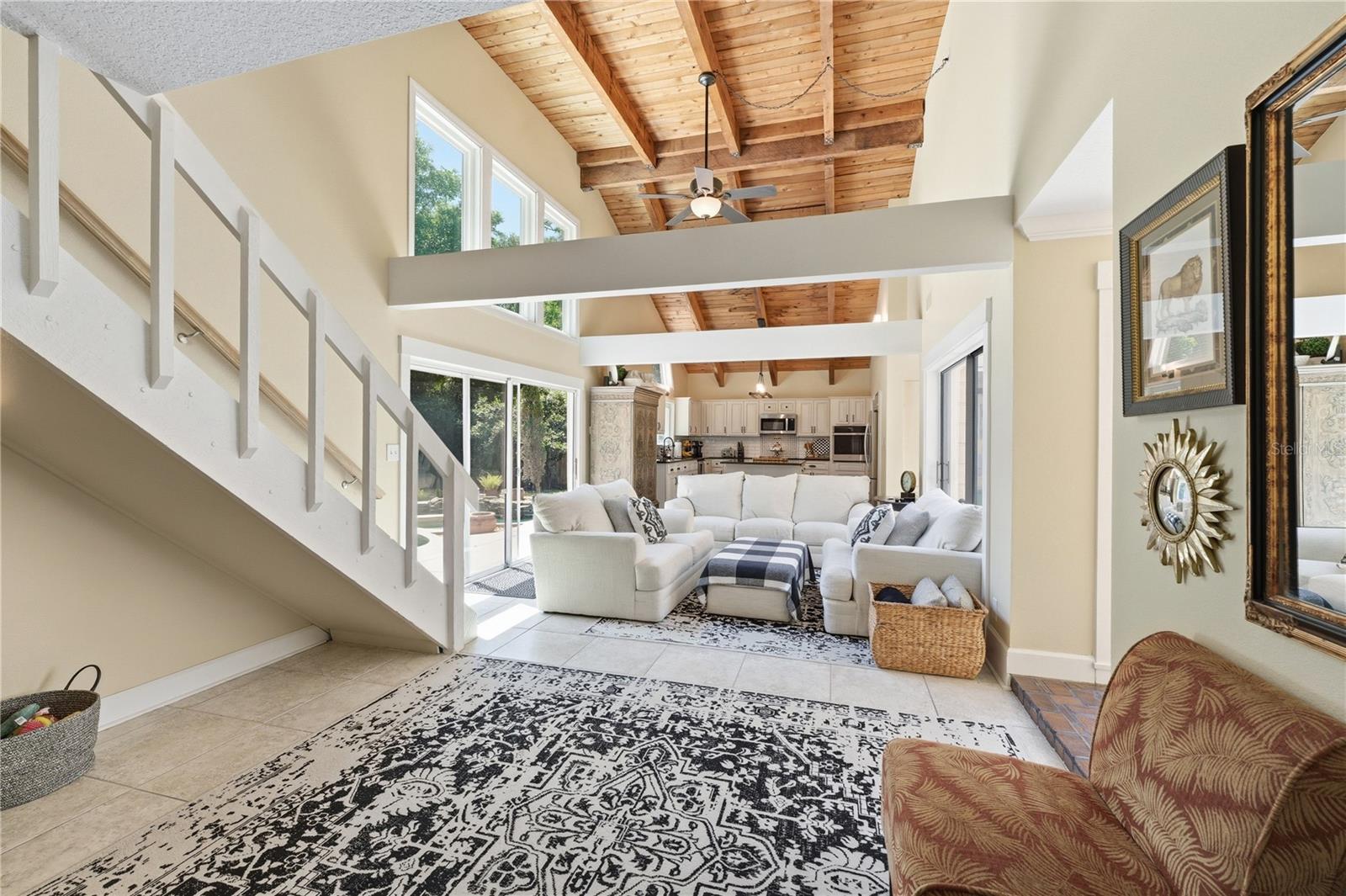 Listing photo id 14 for 105 Sweet Bay Lane