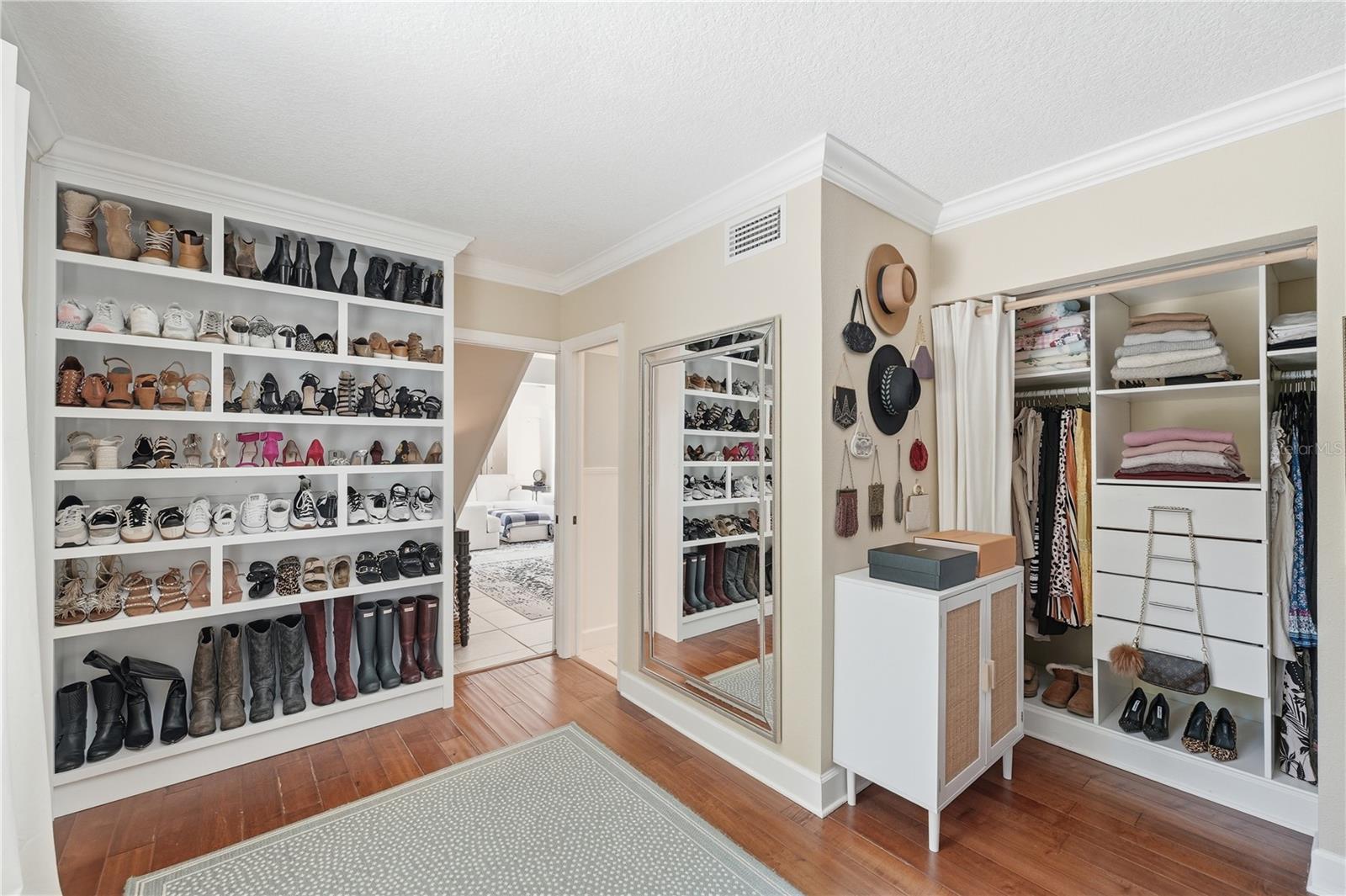 Listing photo id 22 for 105 Sweet Bay Lane