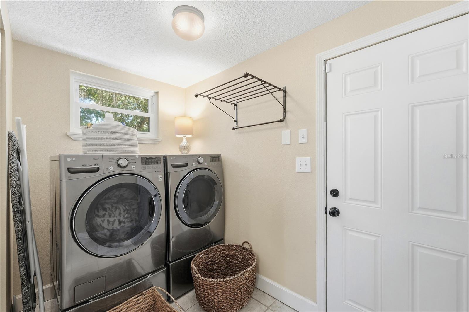 Listing photo id 34 for 105 Sweet Bay Lane