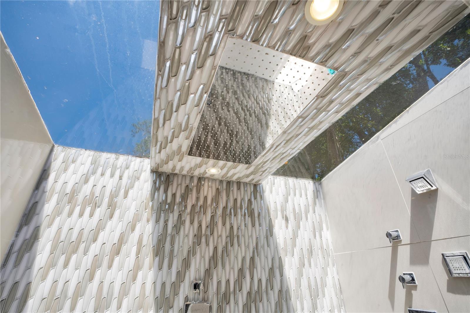 Image 17 of 39 For 1041 Tuscany Place