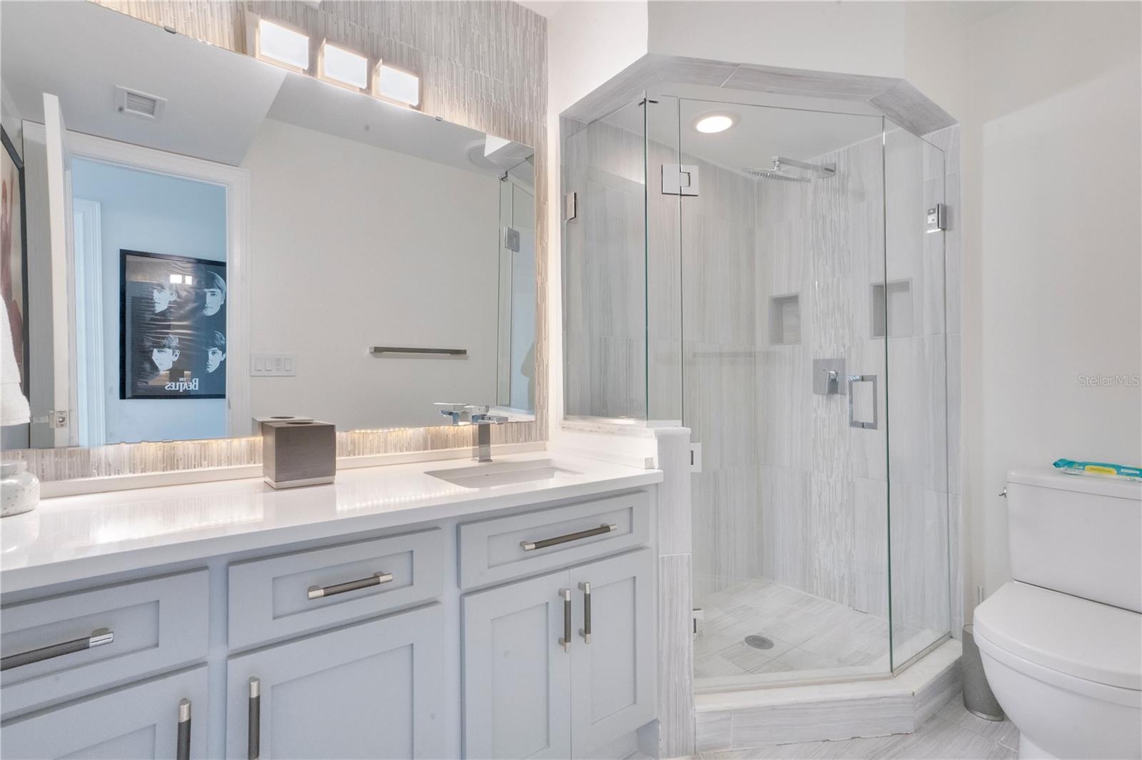 Image 19 of 39 For 1041 Tuscany Place