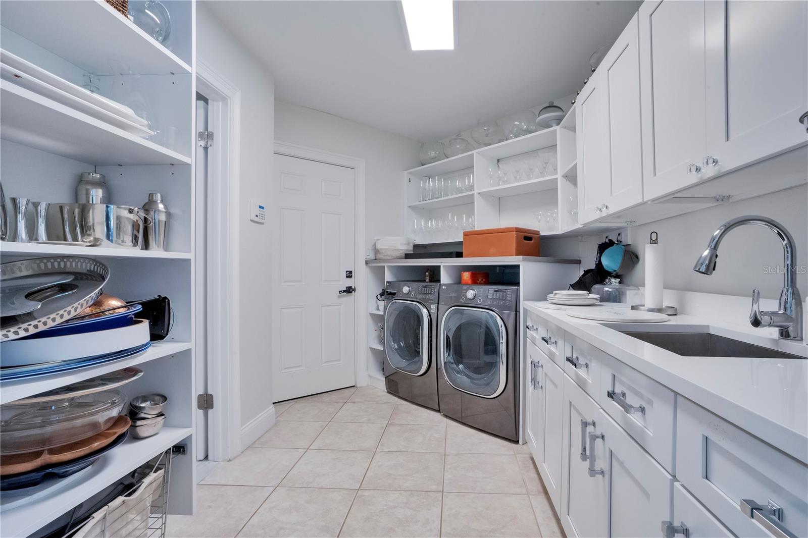 Image 23 of 39 For 1041 Tuscany Place