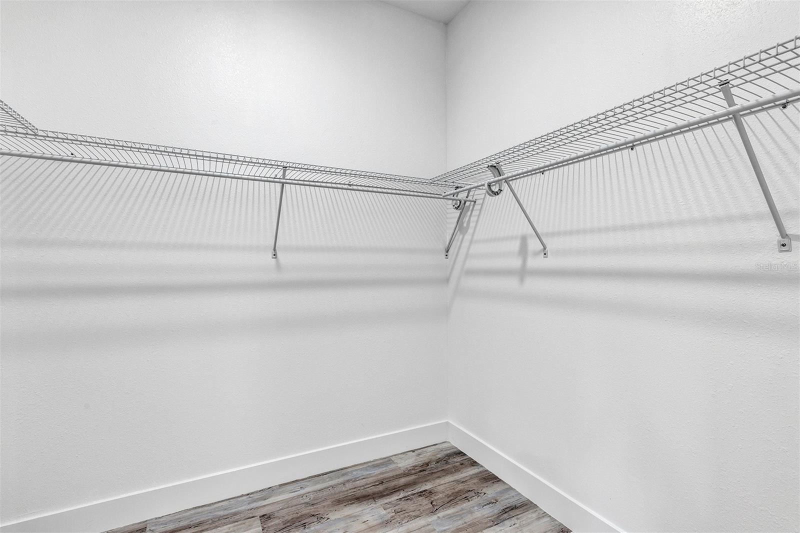 Image 22 of 37 For 1400 Conrad Drive