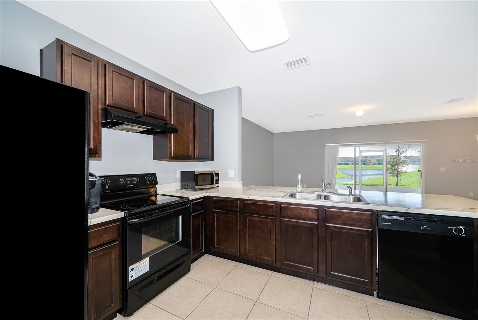 Image 10 of 27 For 241 Arbor Lakes Drive