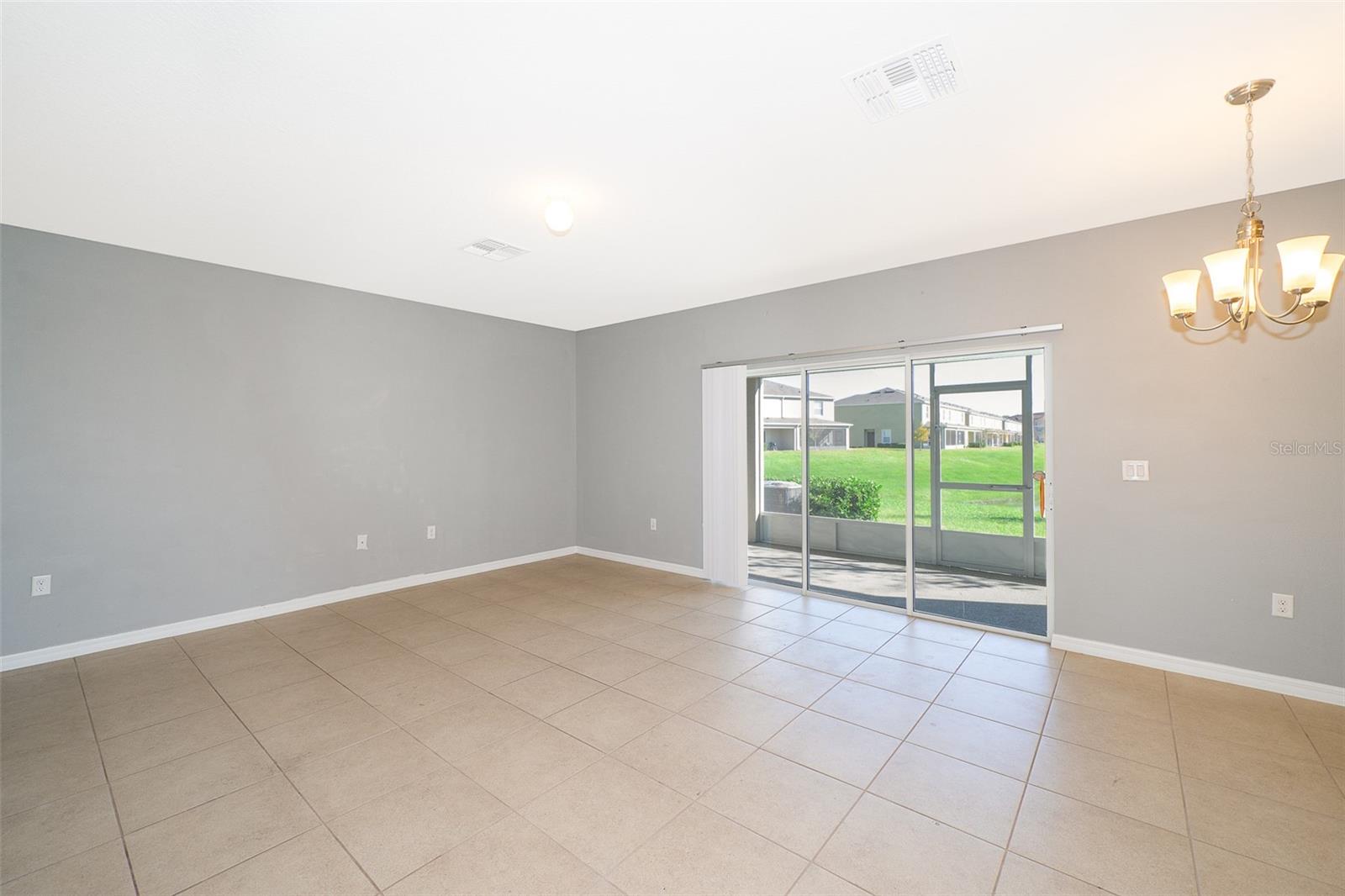 Image 13 of 27 For 241 Arbor Lakes Drive