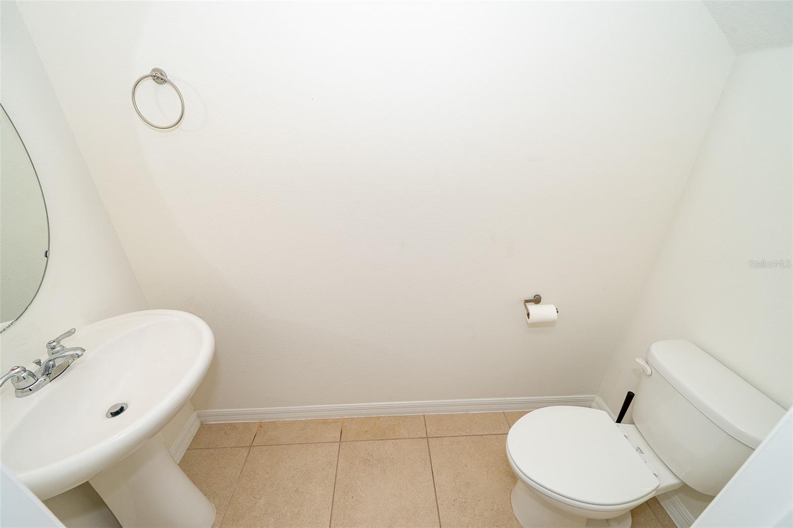 Image 15 of 27 For 241 Arbor Lakes Drive