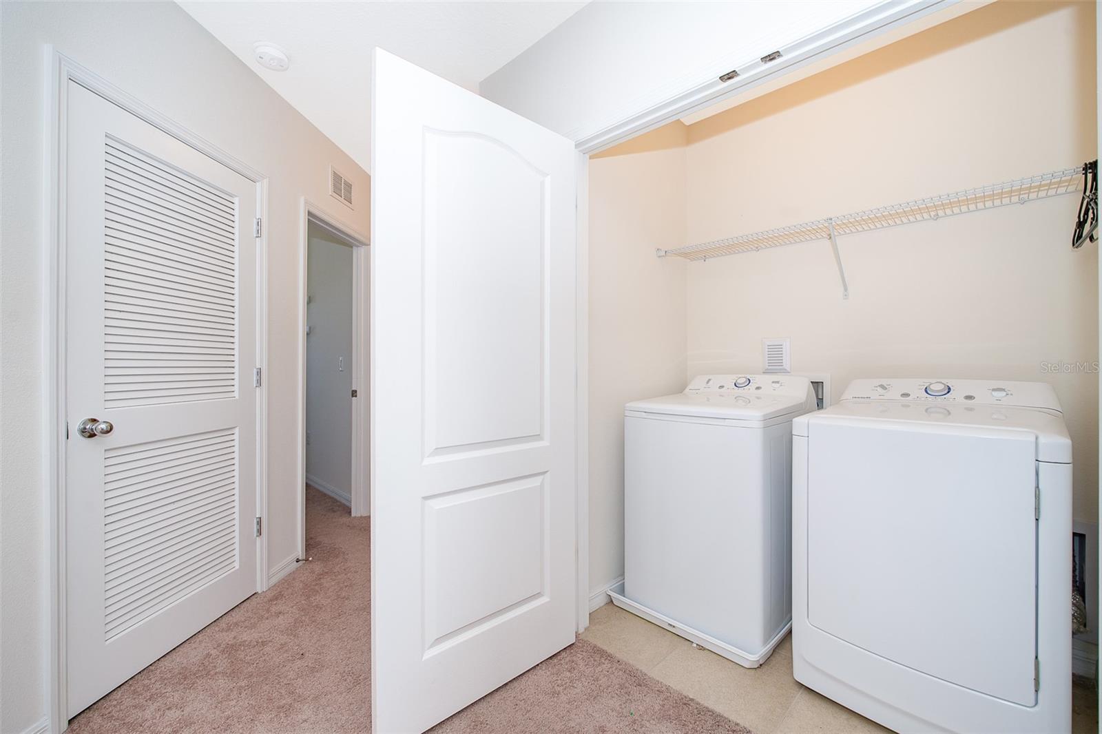 Image 17 of 27 For 241 Arbor Lakes Drive