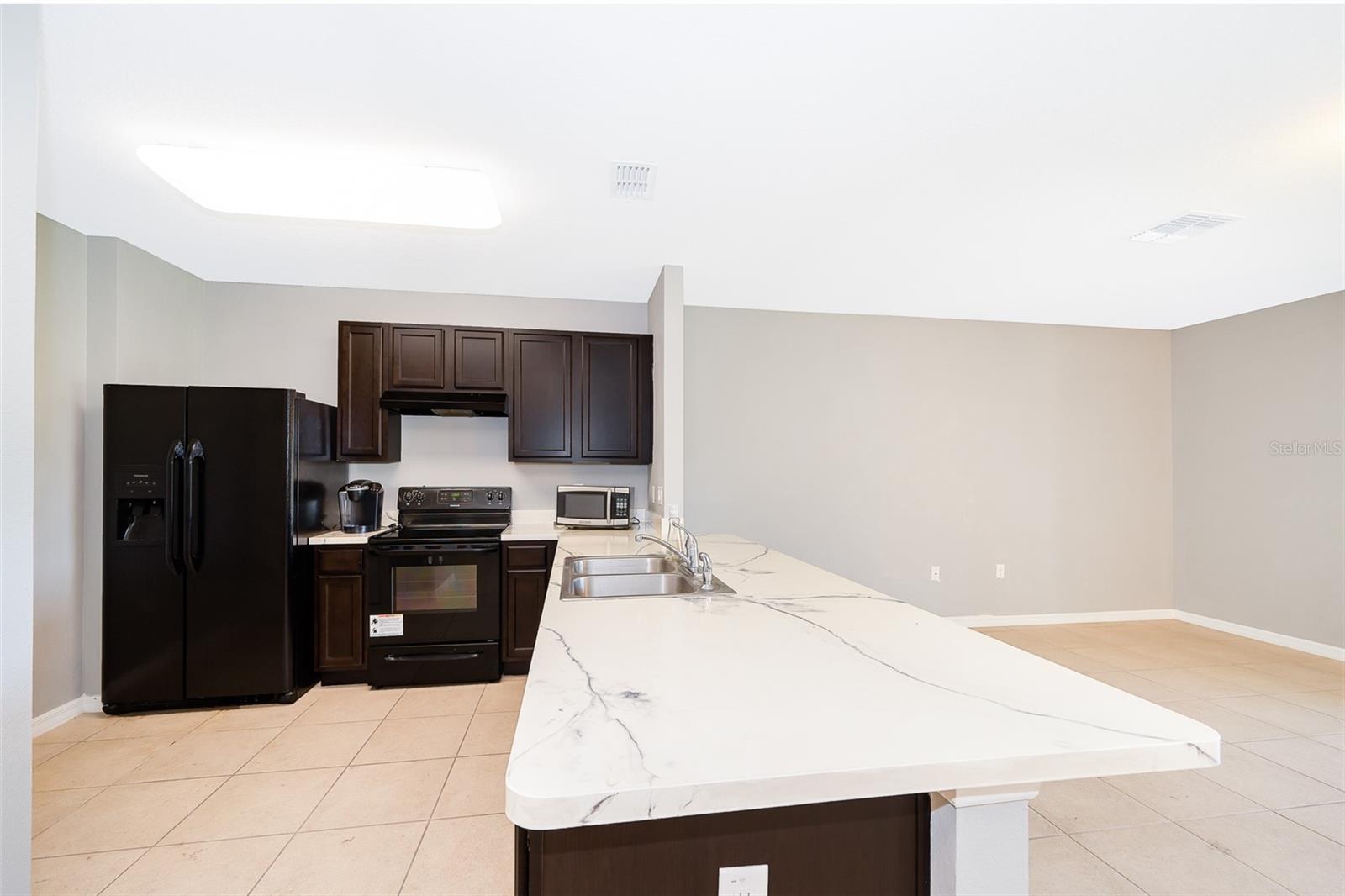 Image 6 of 27 For 241 Arbor Lakes Drive