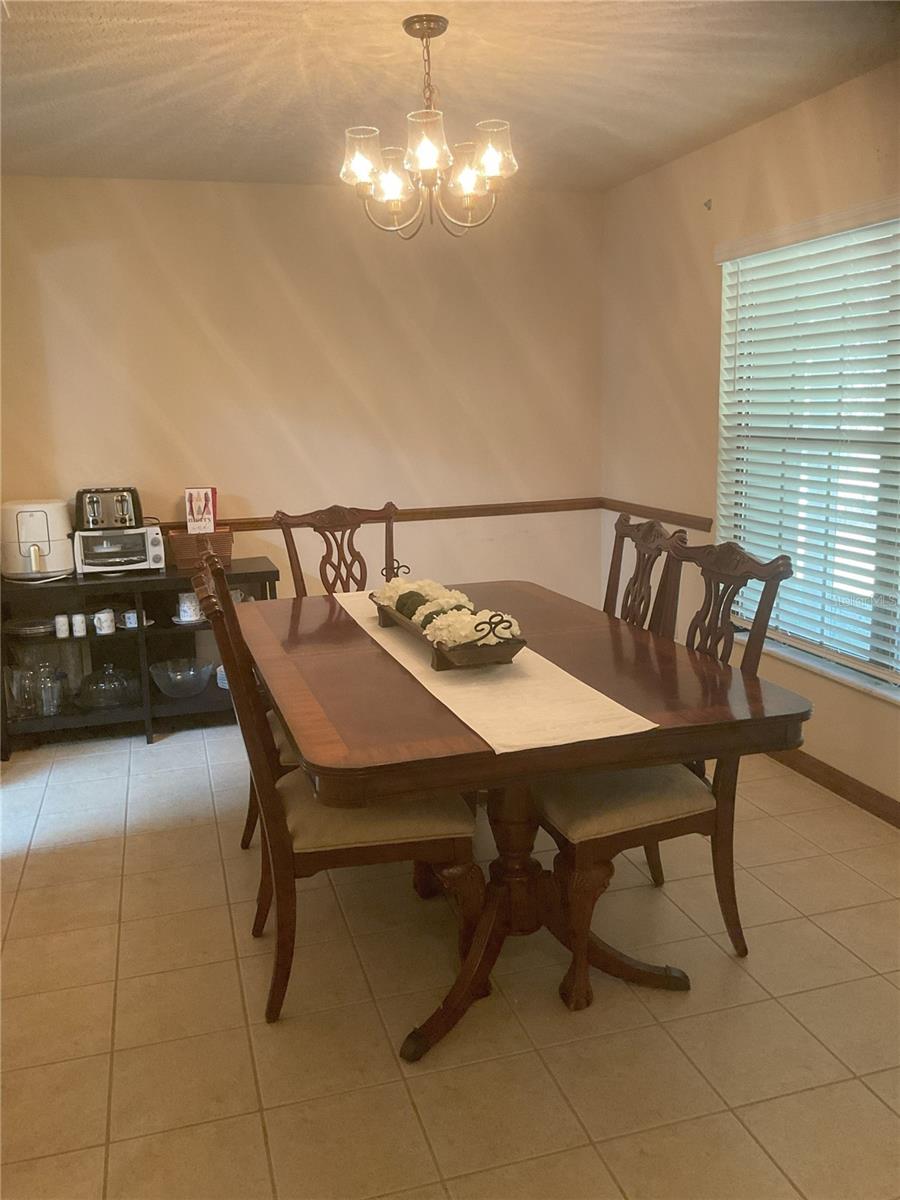 Image 3 of 53 For 17005 Arrowhead Boulevard