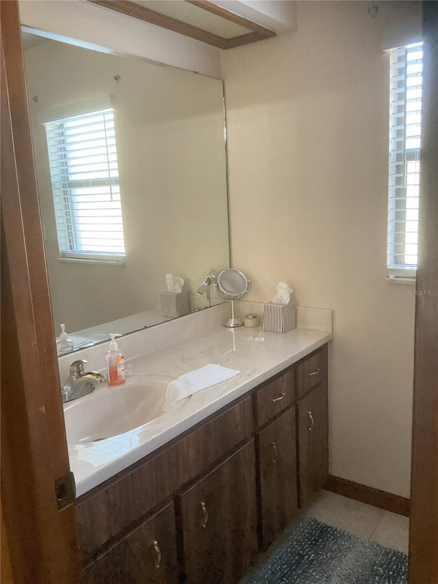 Image 9 of 53 For 17005 Arrowhead Boulevard