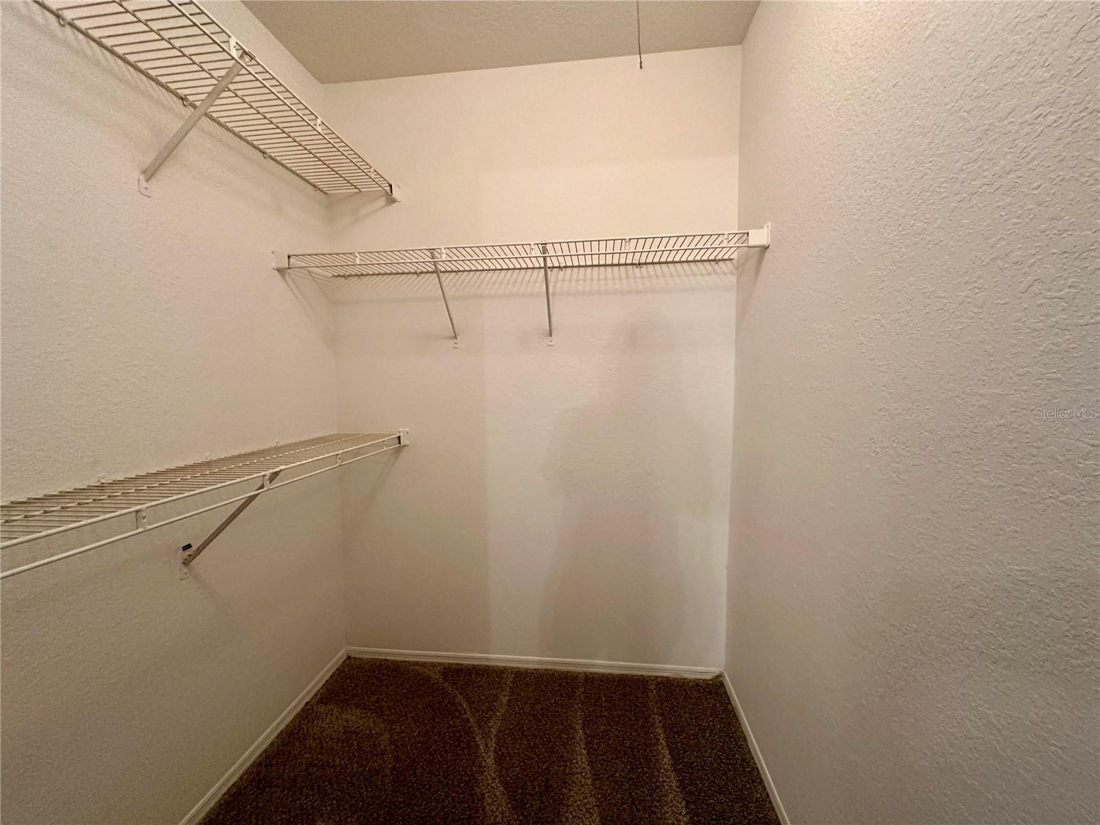 Image 17 of 29 For 1610 Columbia Arms Circle 131