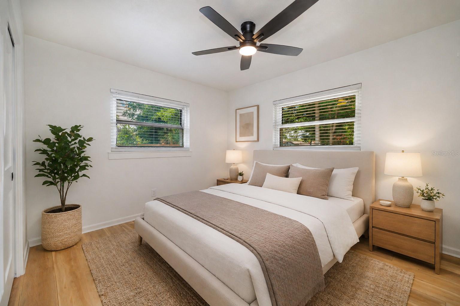 Listing photo id 10 for 370 Sultana Lane