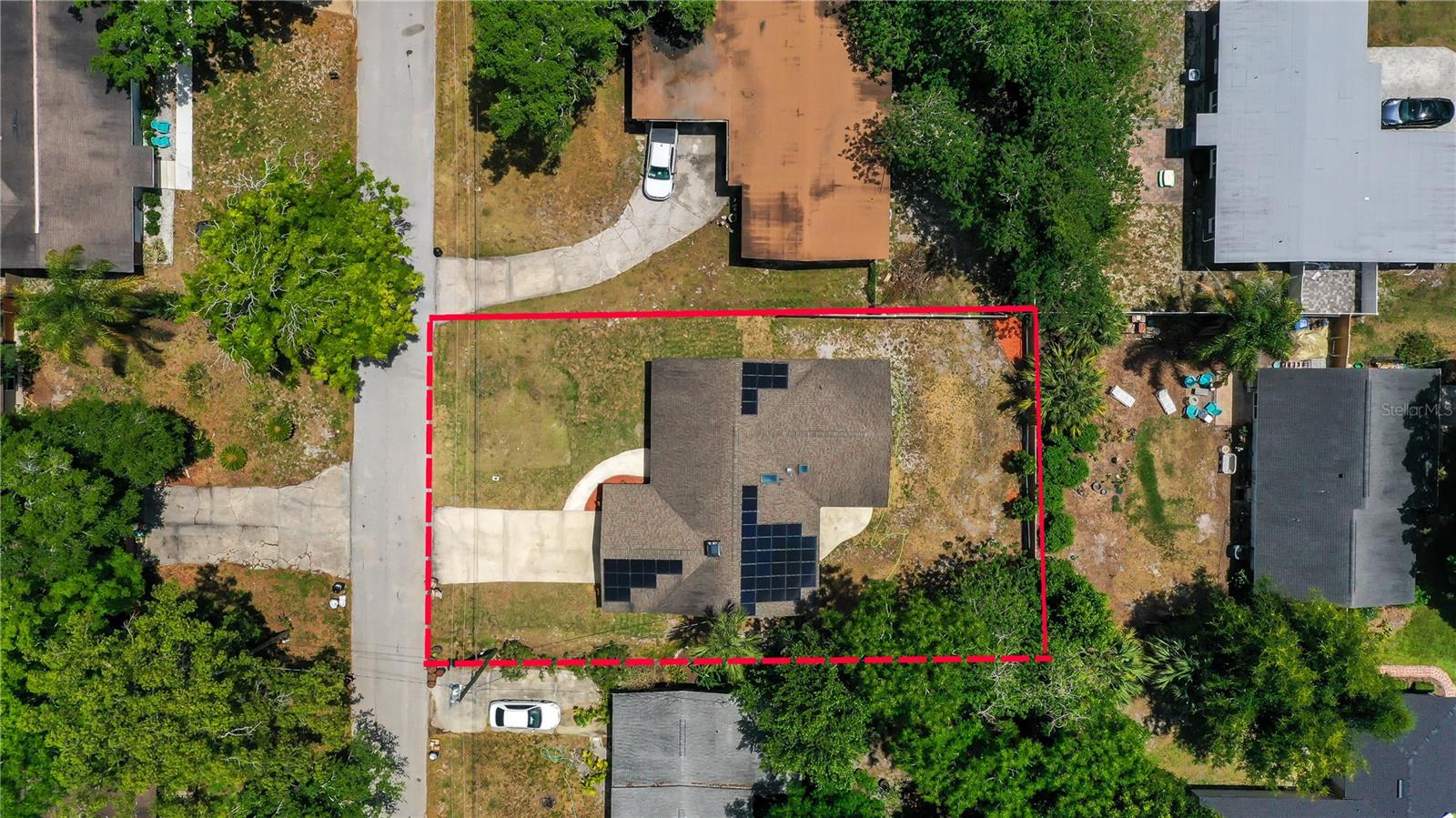 Listing photo id 22 for 370 Sultana Lane