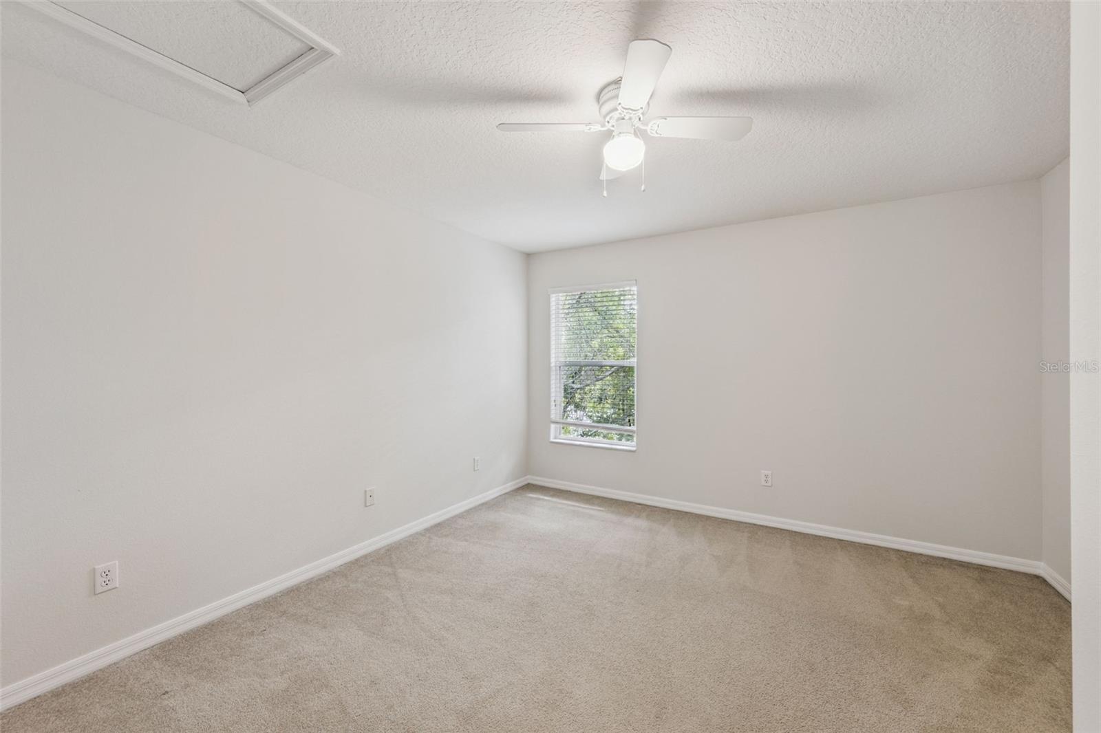 Image 11 of 24 For 1442 Travertine Terrace