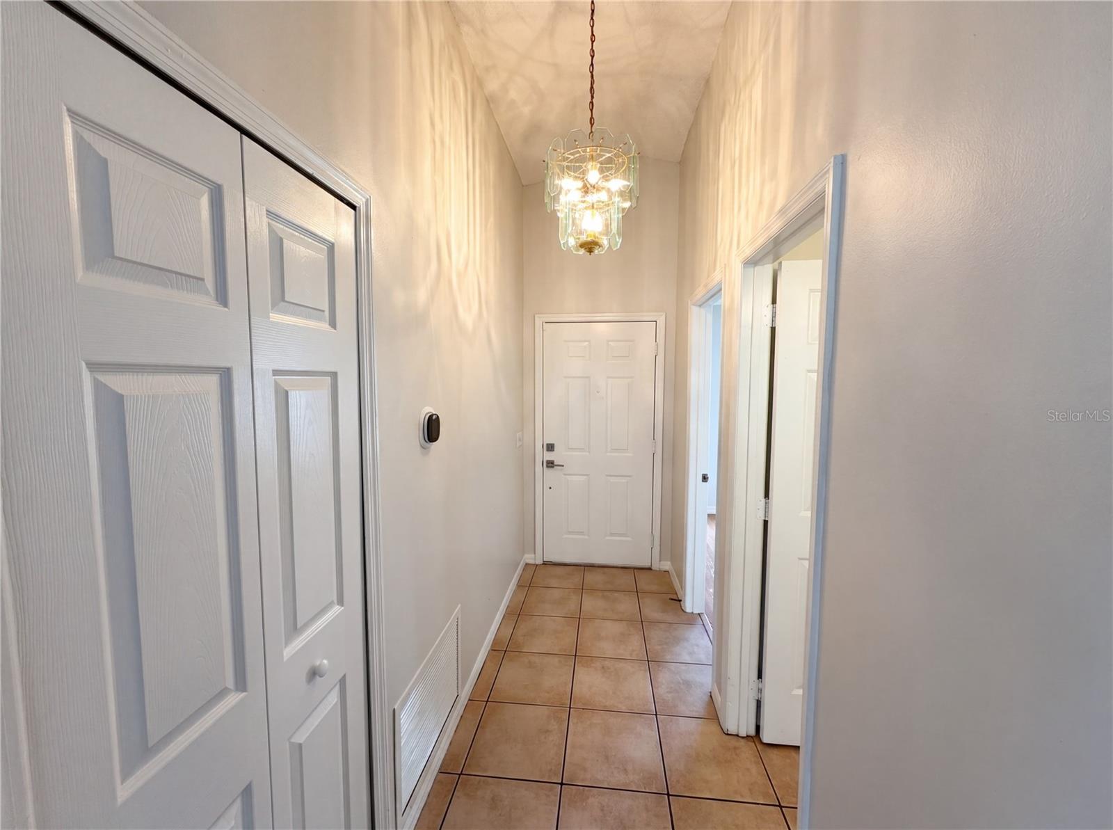 Image 8 of 21 For 9814 Dean Cove Lane