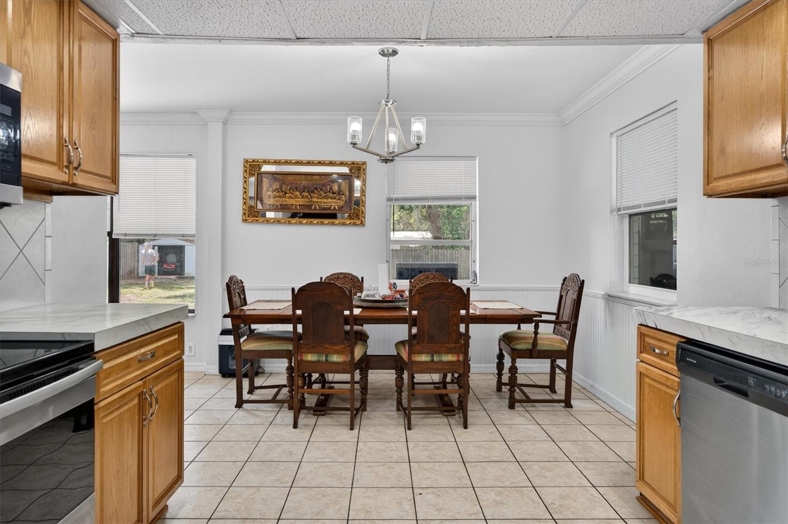 Image 10 of 32 For 2303 Mahoney Avenue