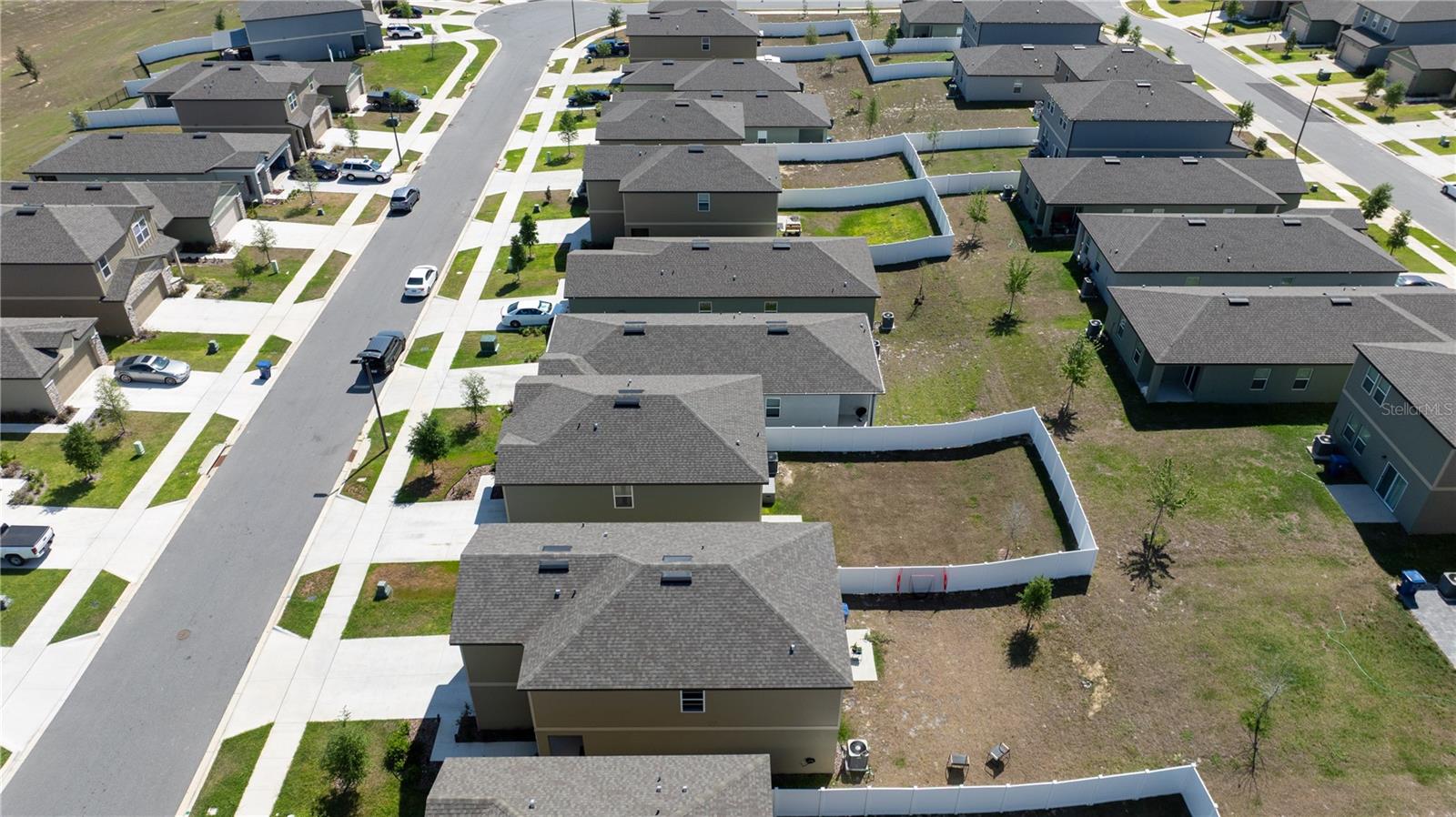 Image 39 of 54 For 8735 Sportsman Loop