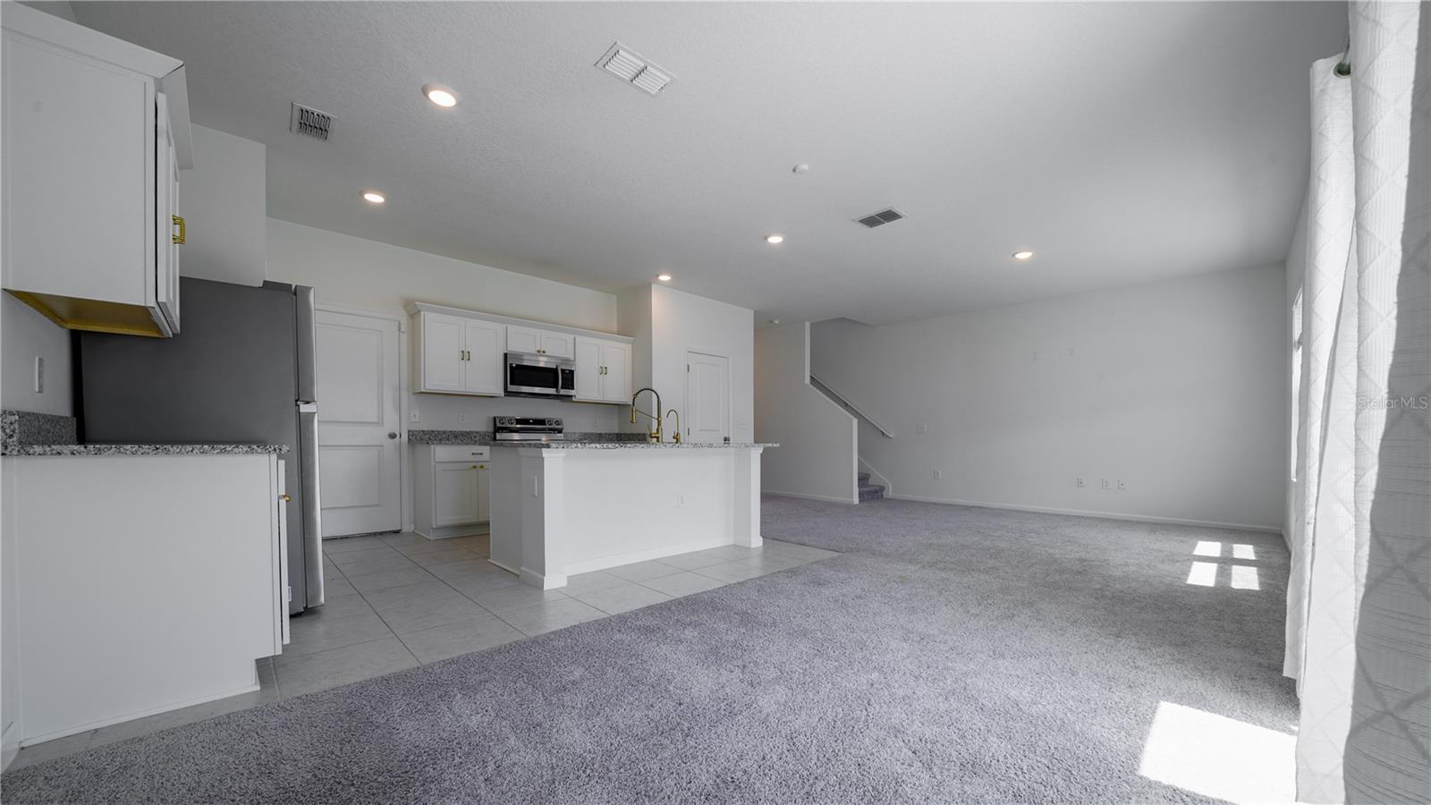 Image 6 of 54 For 8735 Sportsman Loop