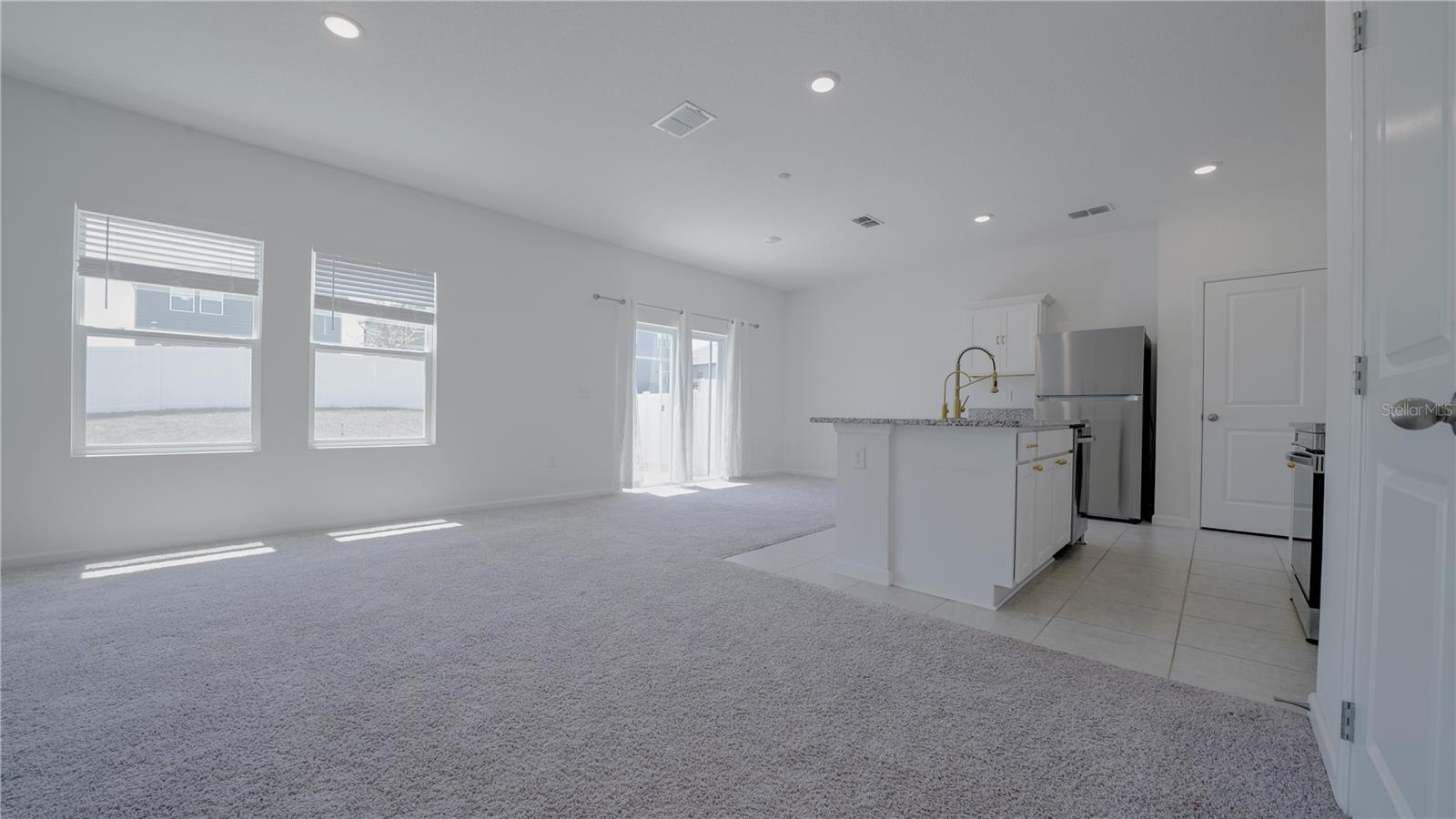 Image 8 of 54 For 8735 Sportsman Loop