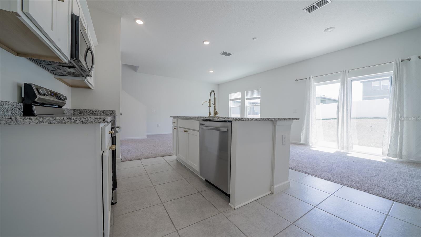 Image 9 of 54 For 8735 Sportsman Loop