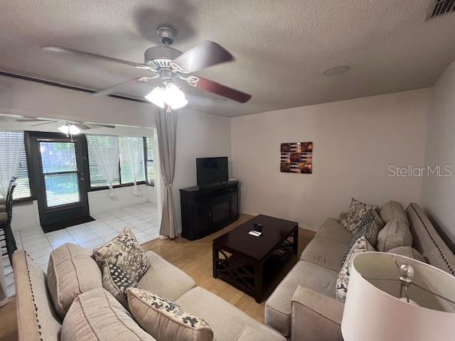 Image 5 of 16 For 101 Grand Plaza Drive I20