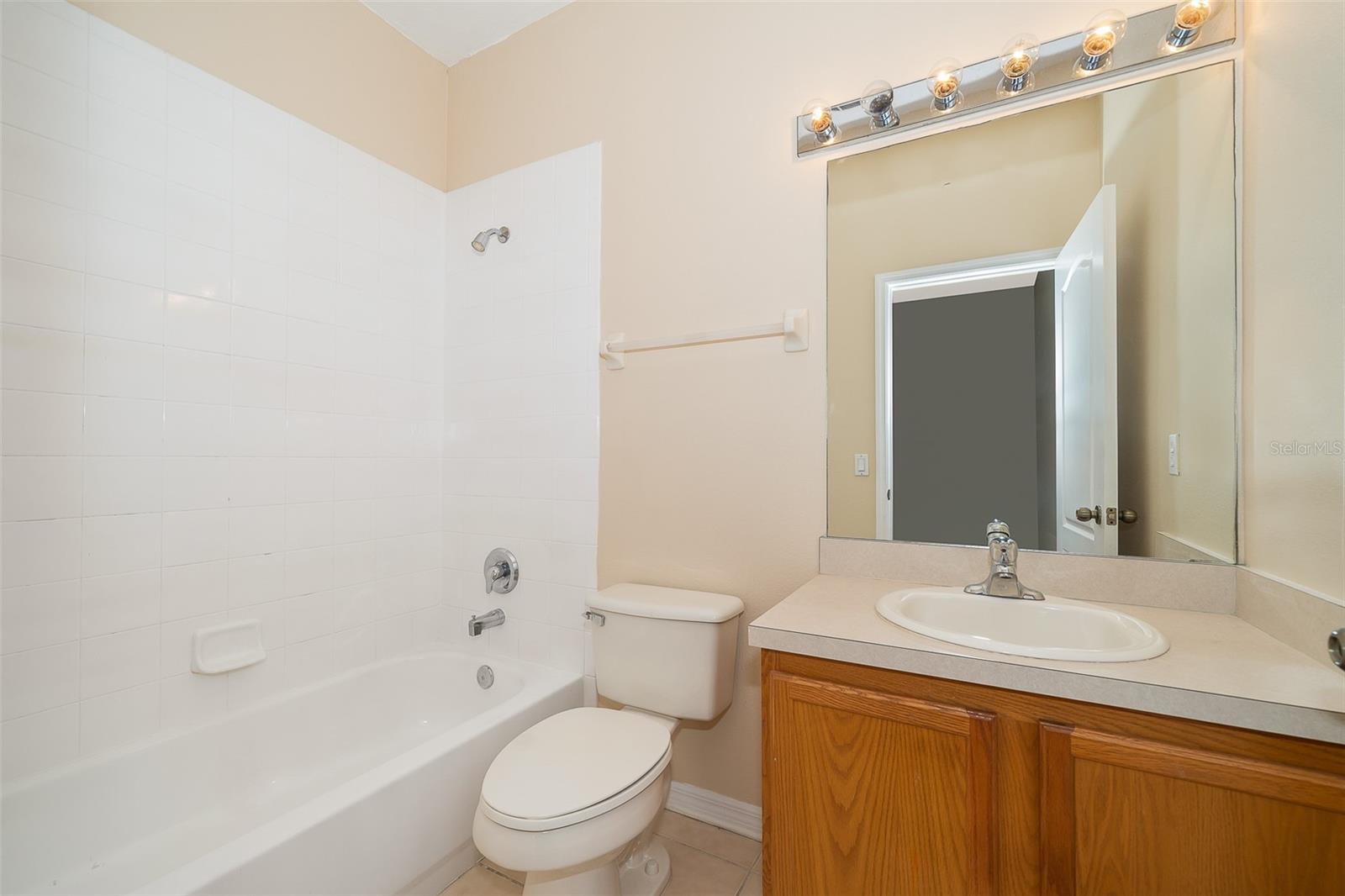 Image 22 of 27 For 3383 Wilshire Way Road