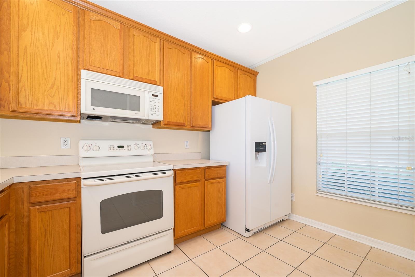 Image 7 of 27 For 3383 Wilshire Way Road