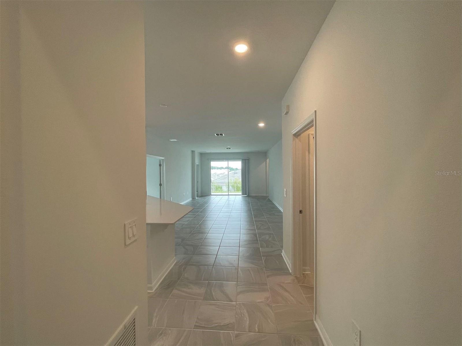 Image 12 of 78 For 835 Ofanto Way