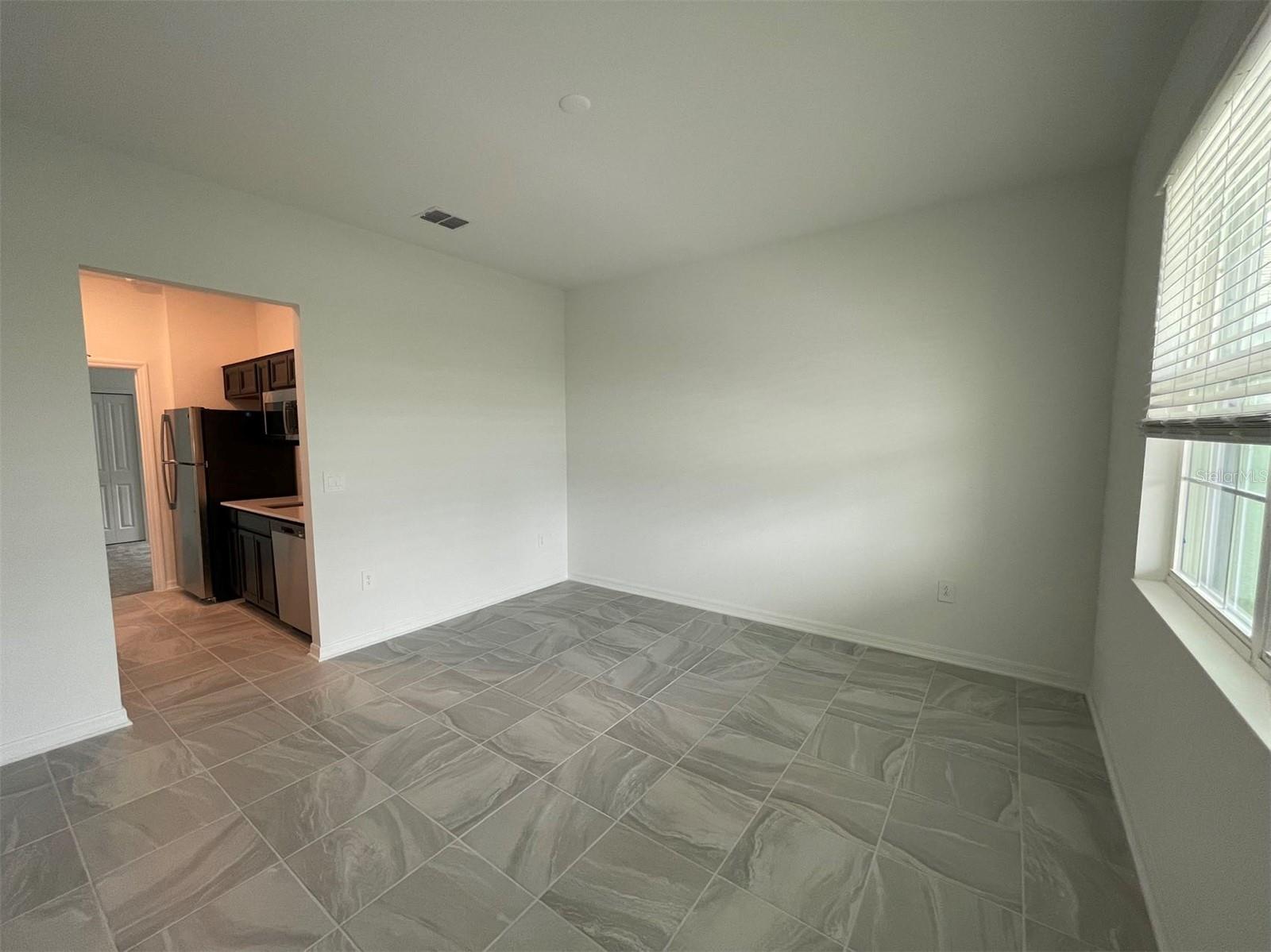 Image 37 of 78 For 835 Ofanto Way
