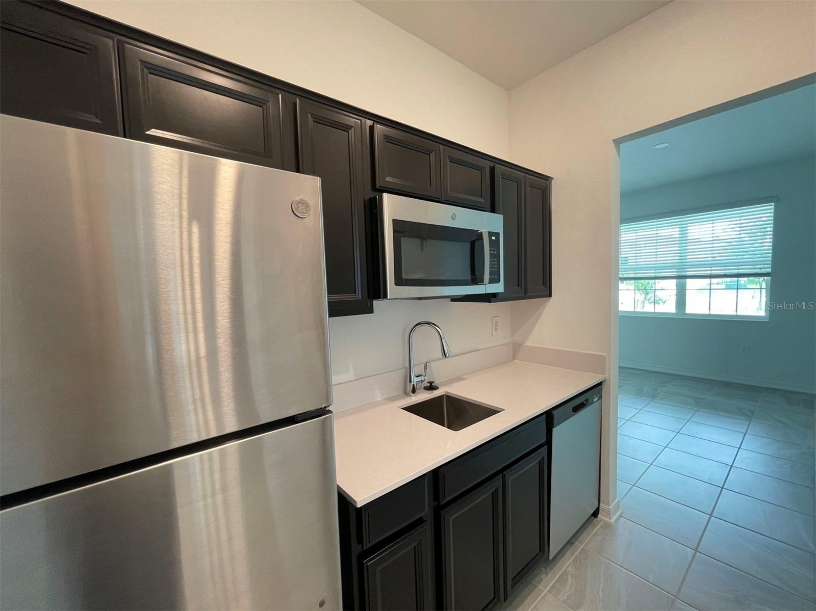 Image 42 of 78 For 835 Ofanto Way