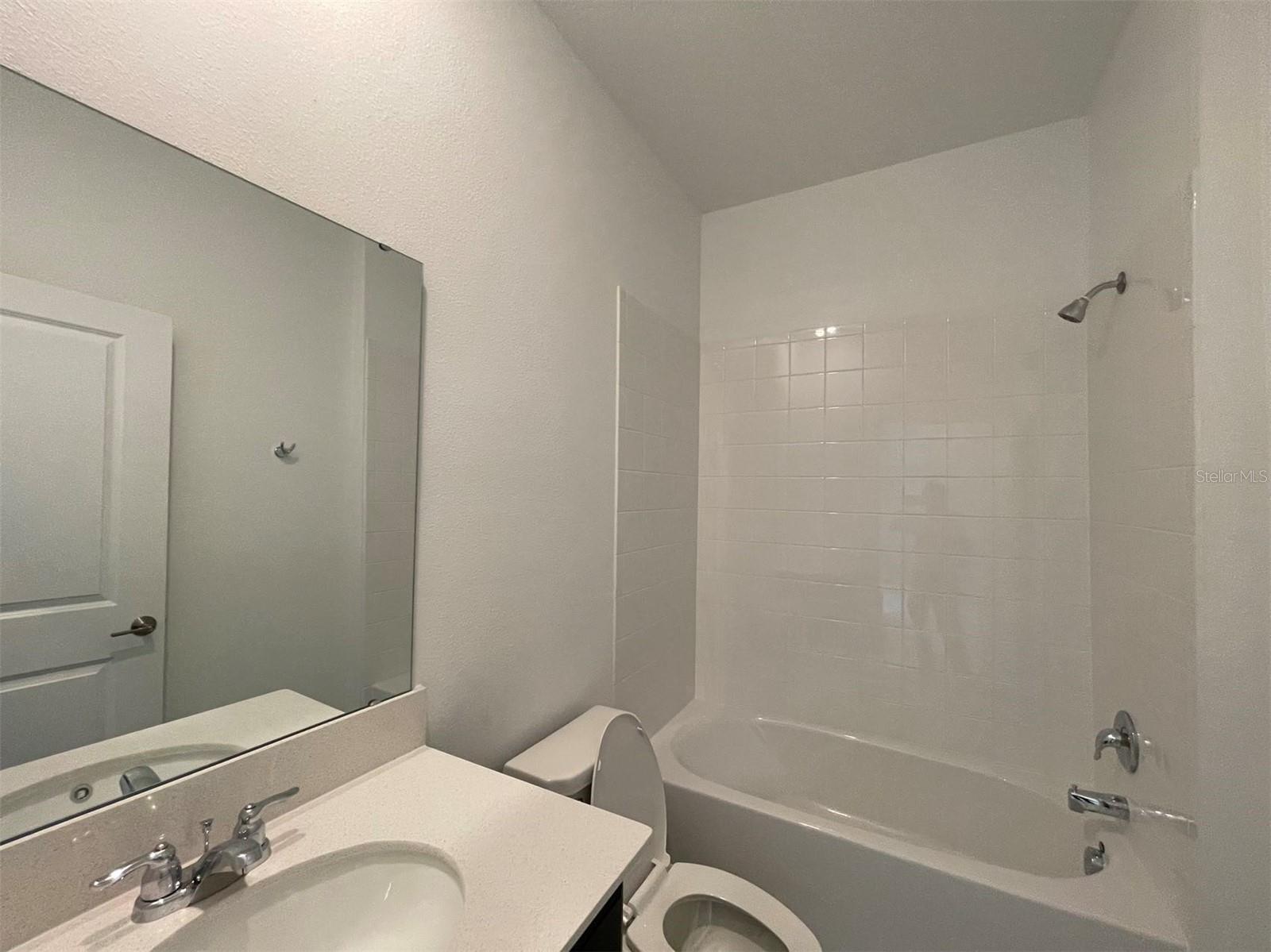 Image 66 of 78 For 835 Ofanto Way