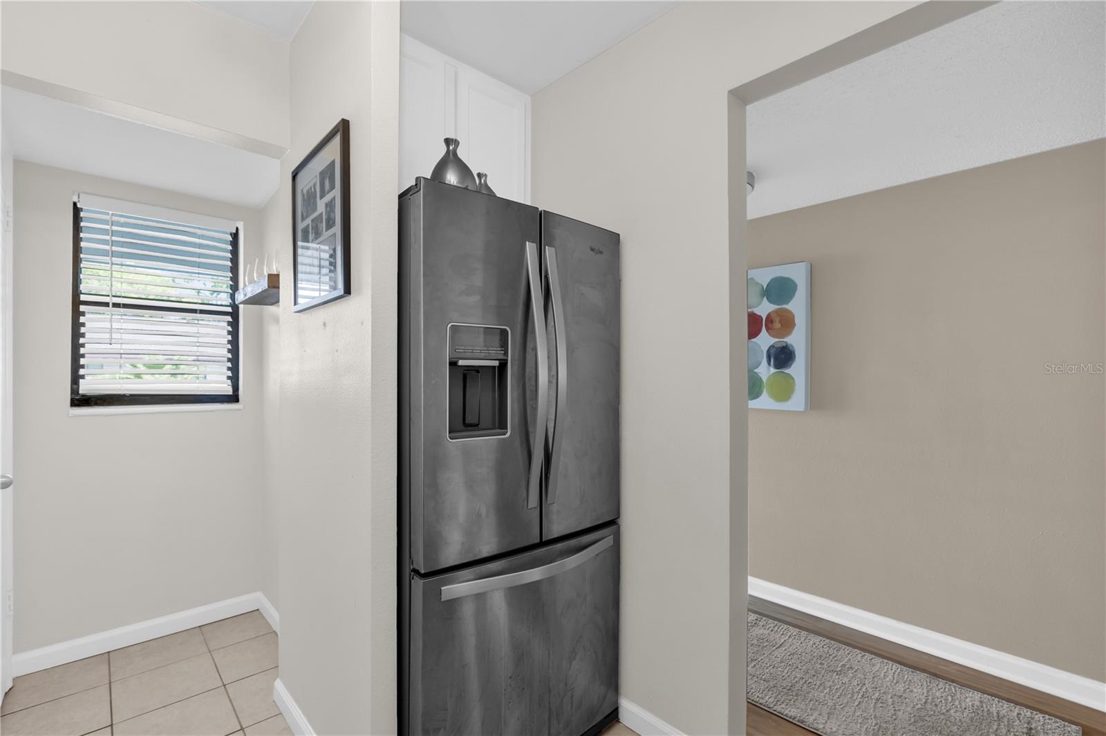 Image 10 of 25 For 2916 Plaza Terrace Drive  2916