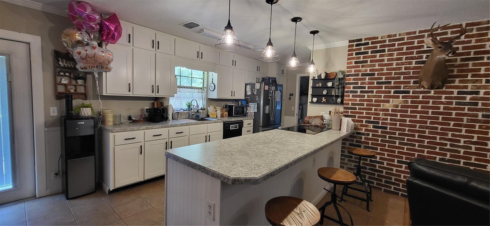 Image 11 of 45 For 115 Fern Way