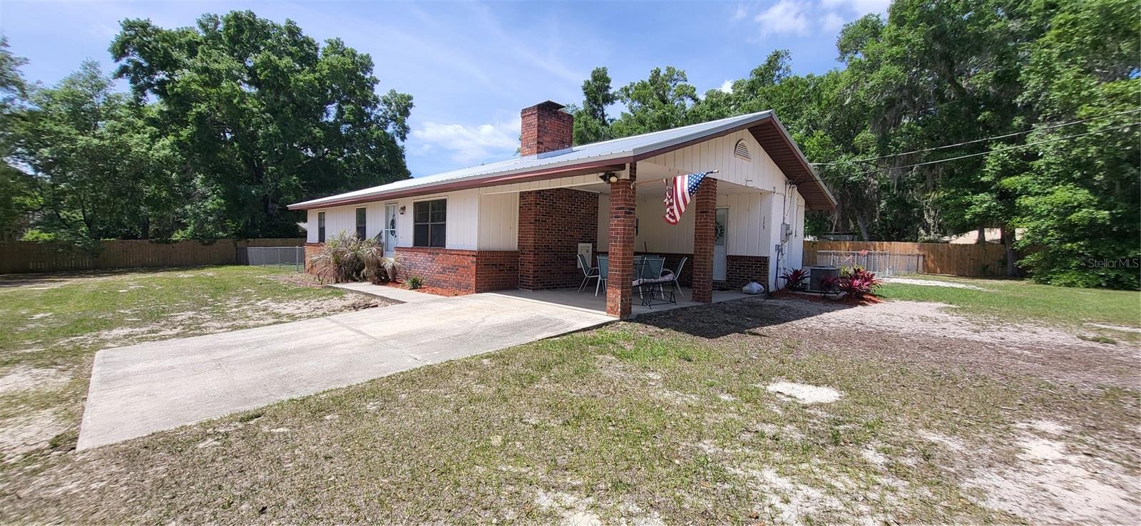 Image 3 of 45 For 115 Fern Way