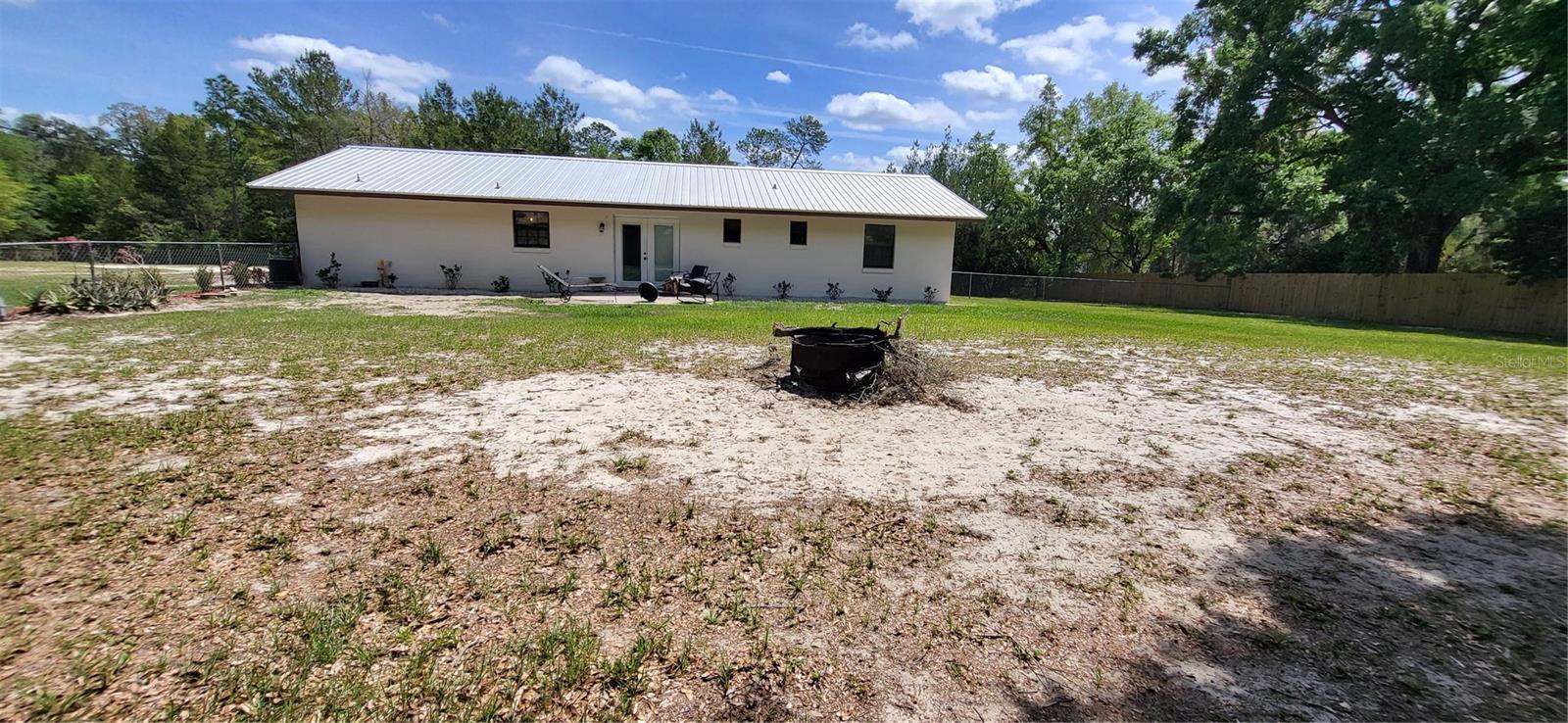 Image 37 of 45 For 115 Fern Way