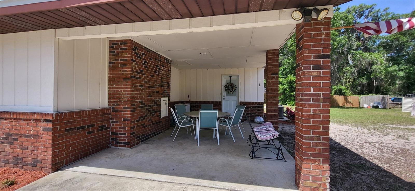 Image 4 of 45 For 115 Fern Way