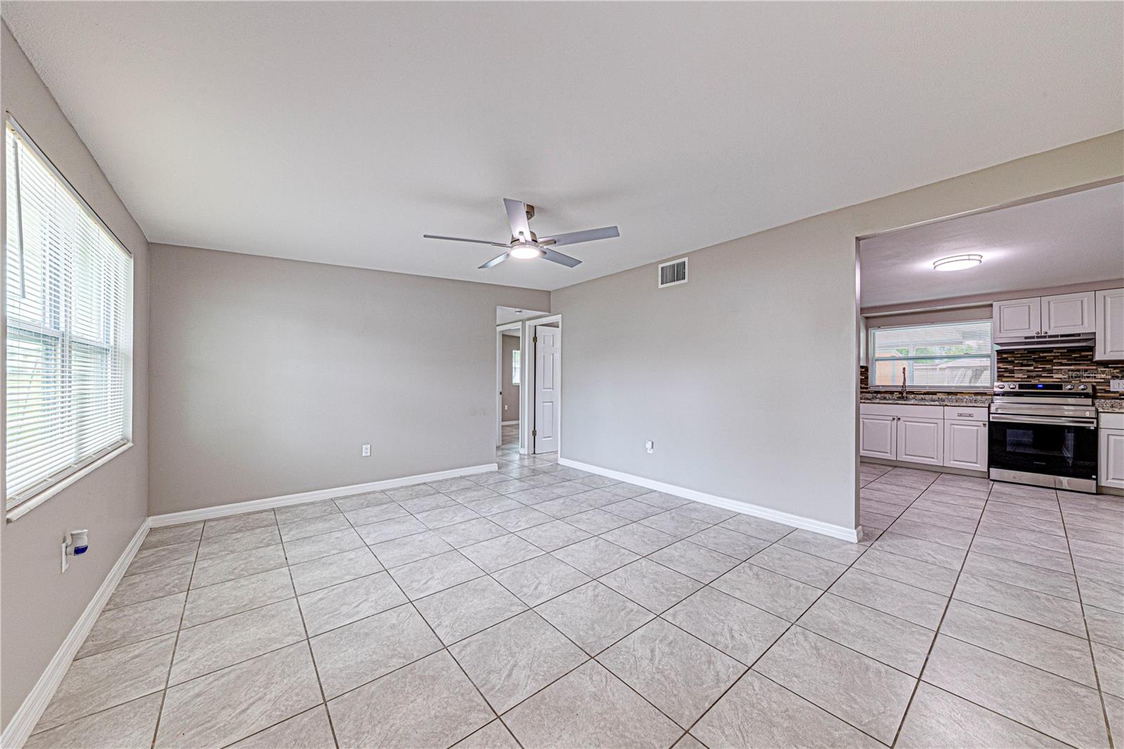 Image 9 of 37 For 7 Twilight Lane