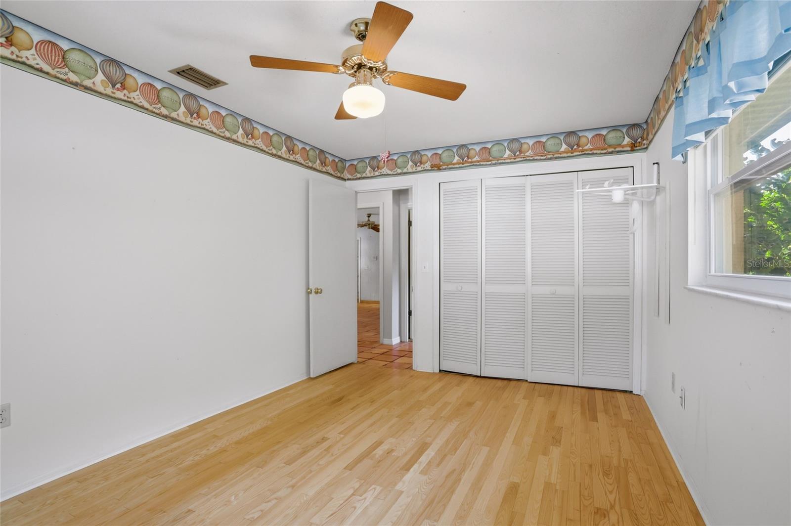 Listing photo id 19 for 3230 Lake Anderson Avenue