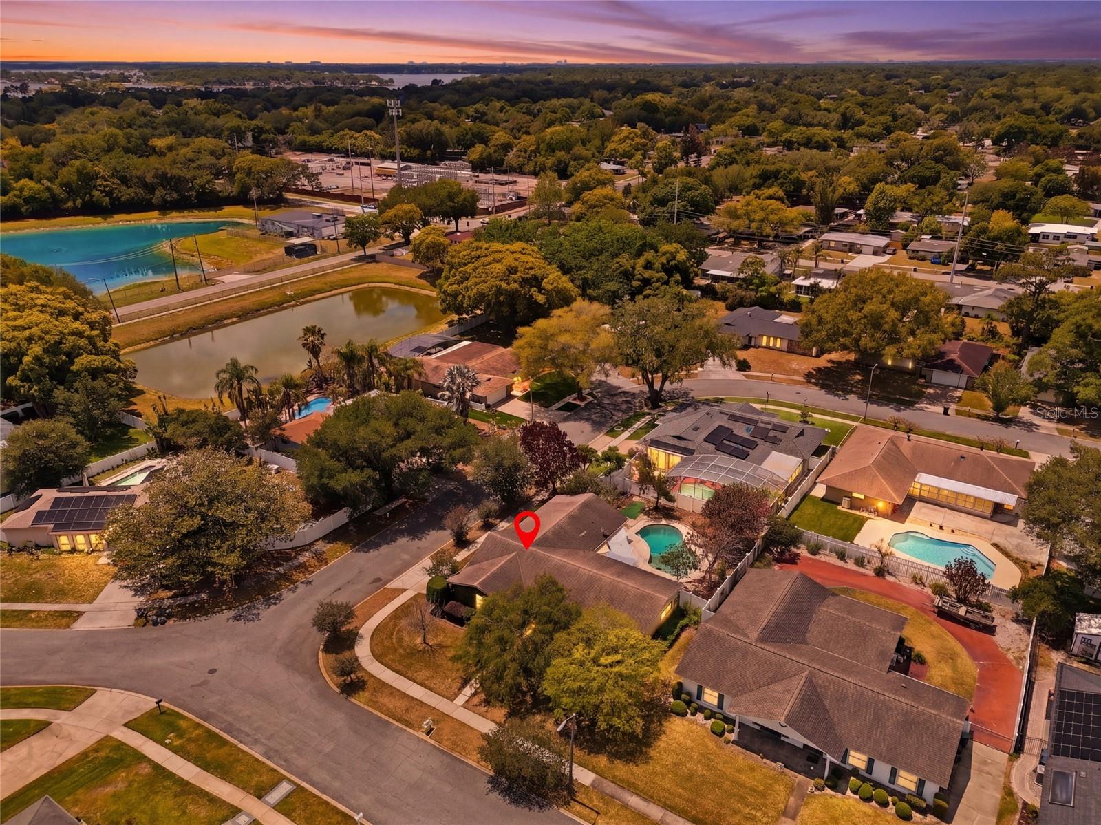 Listing photo id 35 for 3230 Lake Anderson Avenue