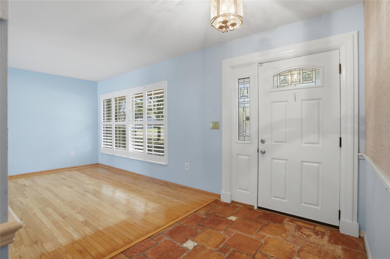 Listing photo id 6 for 3230 Lake Anderson Avenue