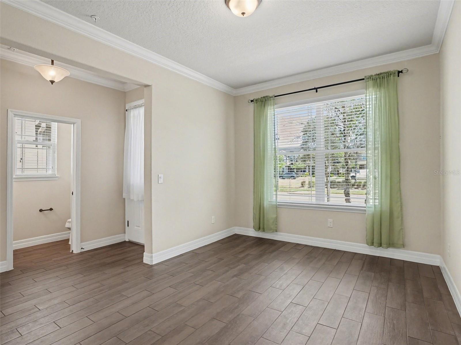 Image 7 of 28 For 8143 Cadman Street