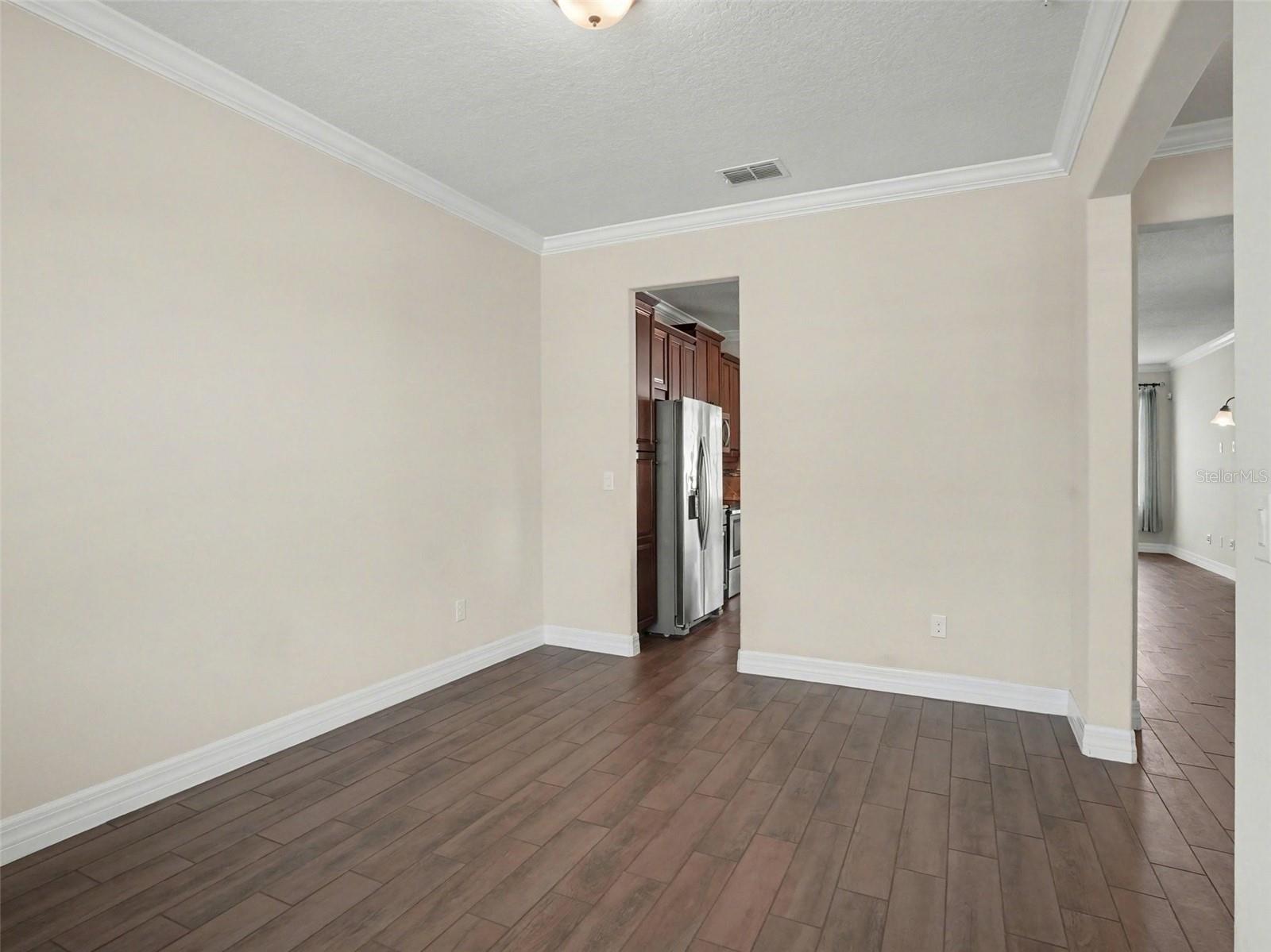 Image 8 of 28 For 8143 Cadman Street