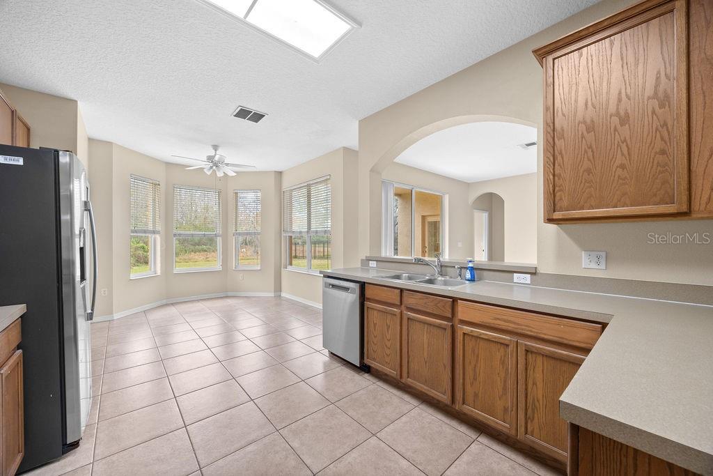 Image 10 of 50 For 12948 Moss Park Ridge Drive